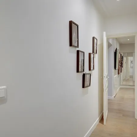 Apartment Bnbnova - Arc De Triomphe & Theatre Marigny